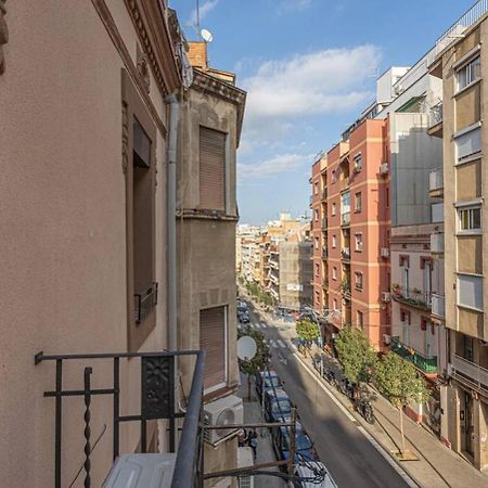 Апартаменты Bright 3Bdr Near To The Metro Оспиталет-де-Льобрегат Экстерьер фото
