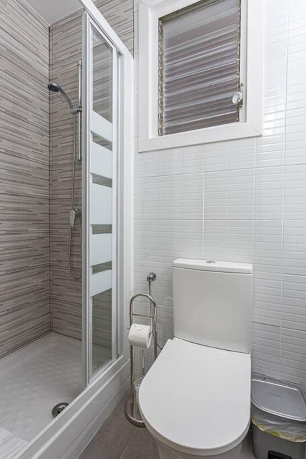 Апартаменты Bright 3Bdr Near To The Metro Оспиталет-де-Льобрегат Экстерьер фото